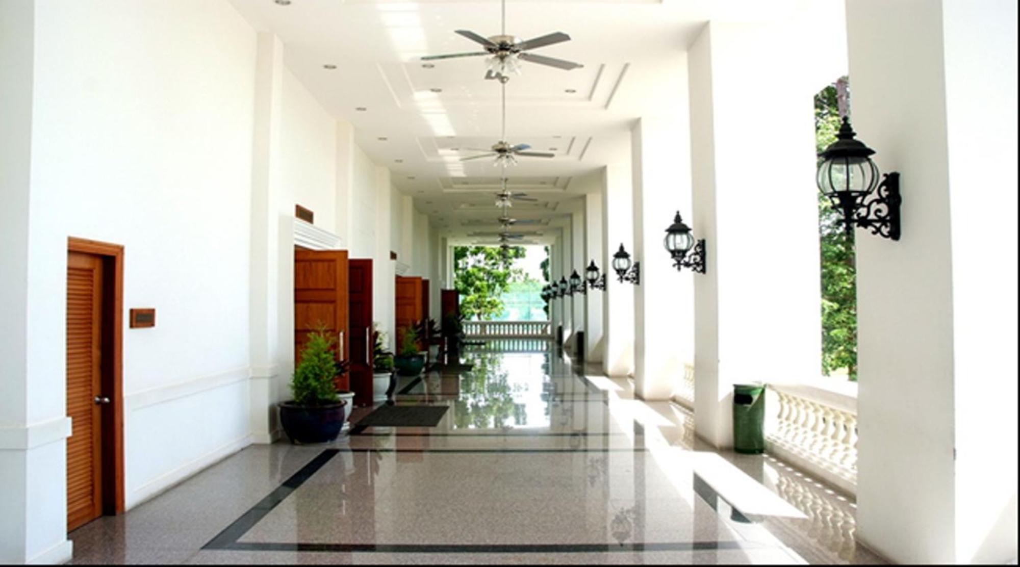 Purimas Beach Hotel & Spa Bancsang Kültér fotó