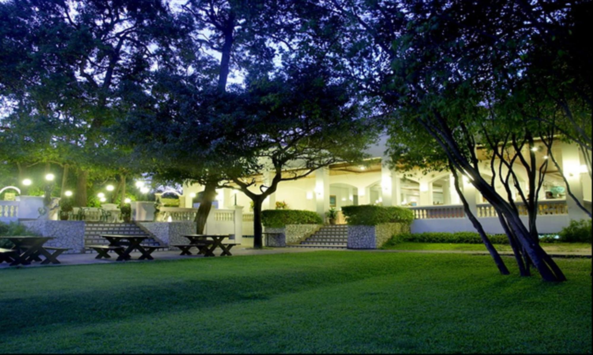 Purimas Beach Hotel & Spa Bancsang Kültér fotó